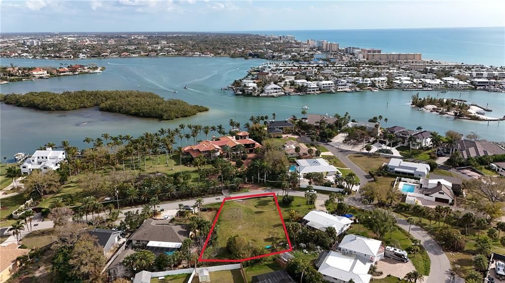 For Sale: $399,000 (0.32 acres)