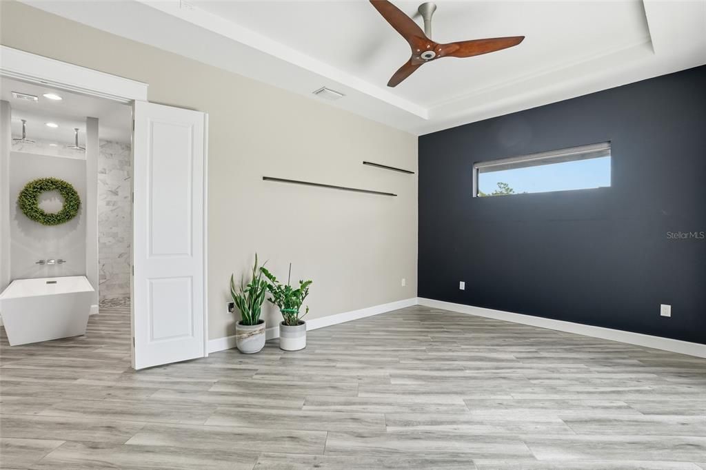 For Sale: $650,000 (3 beds, 2 baths, 2270 Square Feet)