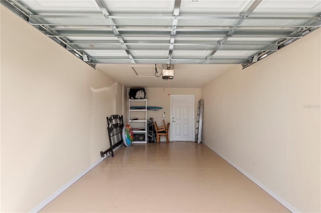 Active With Contract: $349,900 (2 beds, 2 baths, 1329 Square Feet)