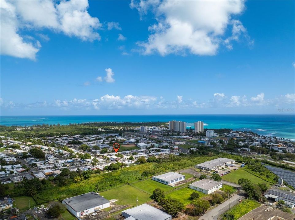 For Sale: $229,900 (3 beds, 1 baths, 940 Square Feet)