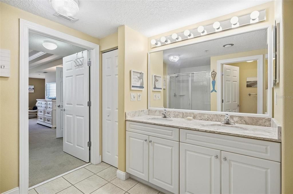 For Sale: $499,900 (3 beds, 2 baths, 1640 Square Feet)