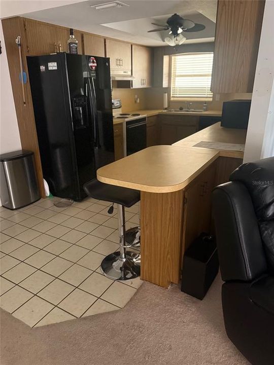 Activo con contrato: $190,000 (2 camas, 2 baños, 1193 Pies cuadrados)