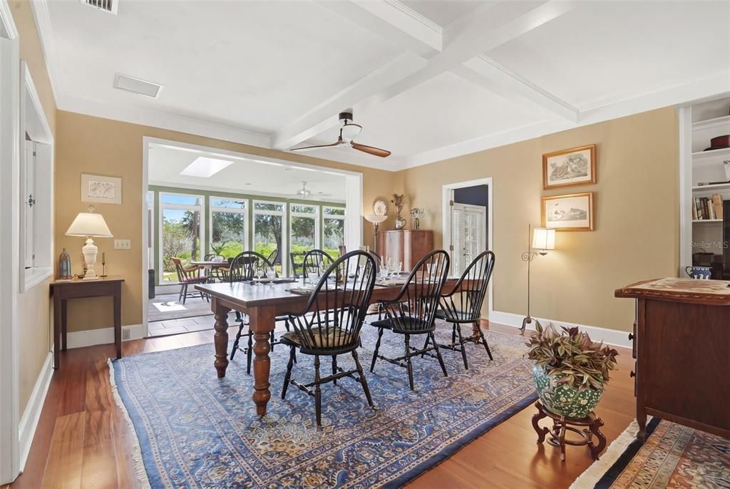 For Sale: $775,000 (3 beds, 2 baths, 3089 Square Feet)