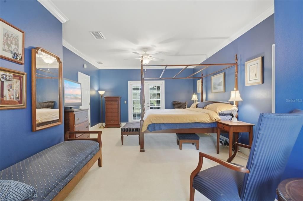 For Sale: $775,000 (3 beds, 2 baths, 3089 Square Feet)