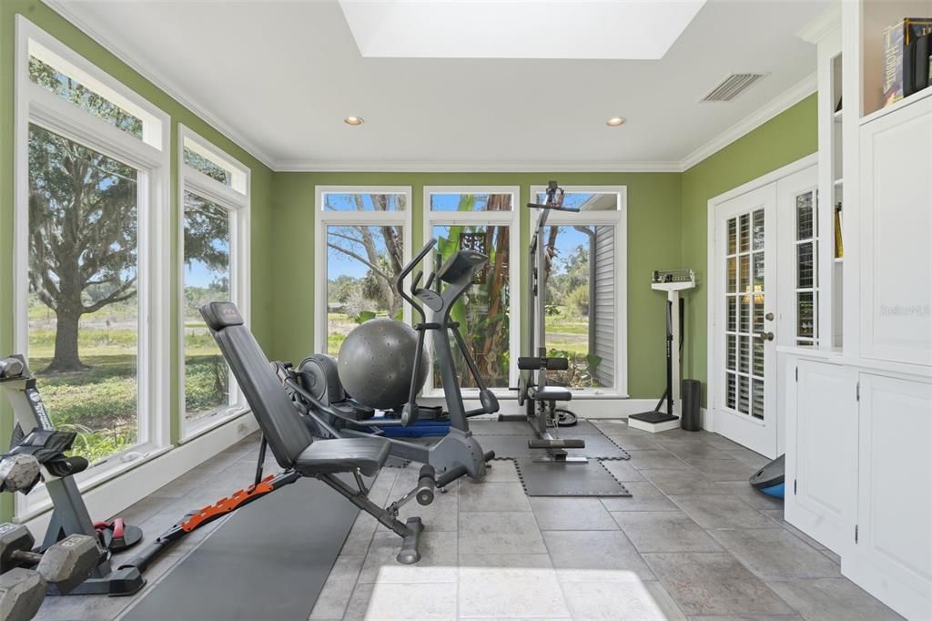 For Sale: $775,000 (3 beds, 2 baths, 3089 Square Feet)