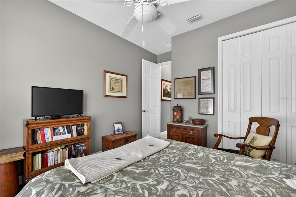 For Sale: $390,000 (3 beds, 2 baths, 1857 Square Feet)