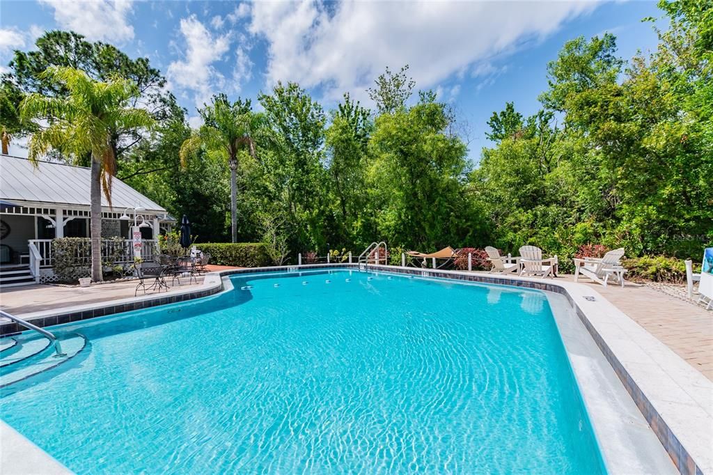For Sale: $275,000 (2 beds, 2 baths, 1633 Square Feet)