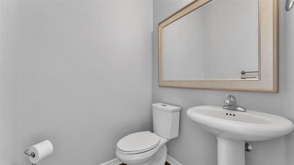 Activo con contrato: $575,000 (2 camas, 2 baños, 1588 Pies cuadrados)