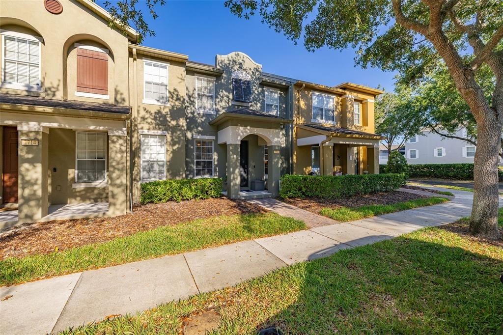 For Sale: $390,000 (3 beds, 2 baths, 1644 Square Feet)