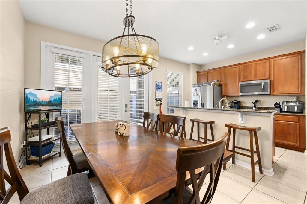 For Sale: $390,000 (3 beds, 2 baths, 1644 Square Feet)