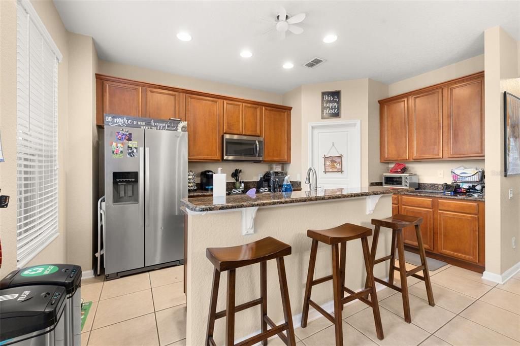 For Sale: $390,000 (3 beds, 2 baths, 1644 Square Feet)