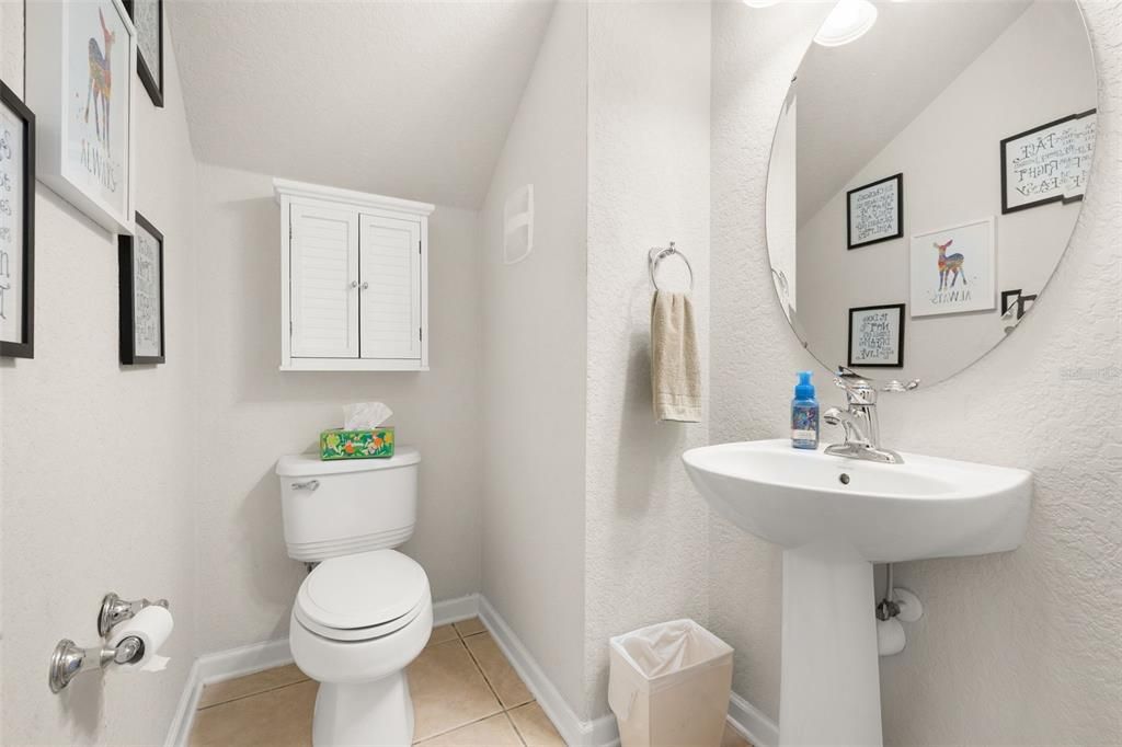 For Sale: $390,000 (3 beds, 2 baths, 1644 Square Feet)