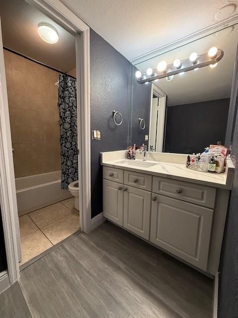 For Sale: $250,000 (3 beds, 2 baths, 1428 Square Feet)