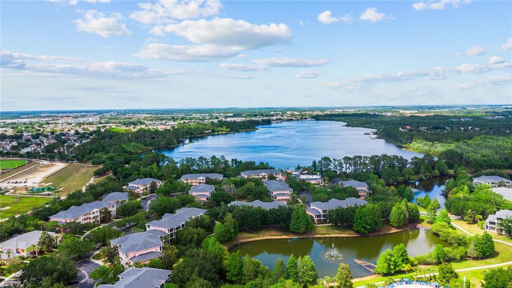 Под контрактом: $189,000 (3 спален, 2 ванн, 1227 Квадратных фут)