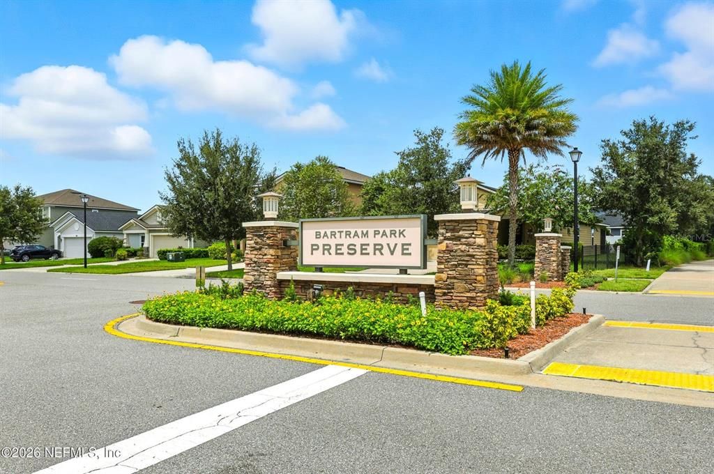 For Sale: $379,900 (3 beds, 2 baths, 1484 Square Feet)