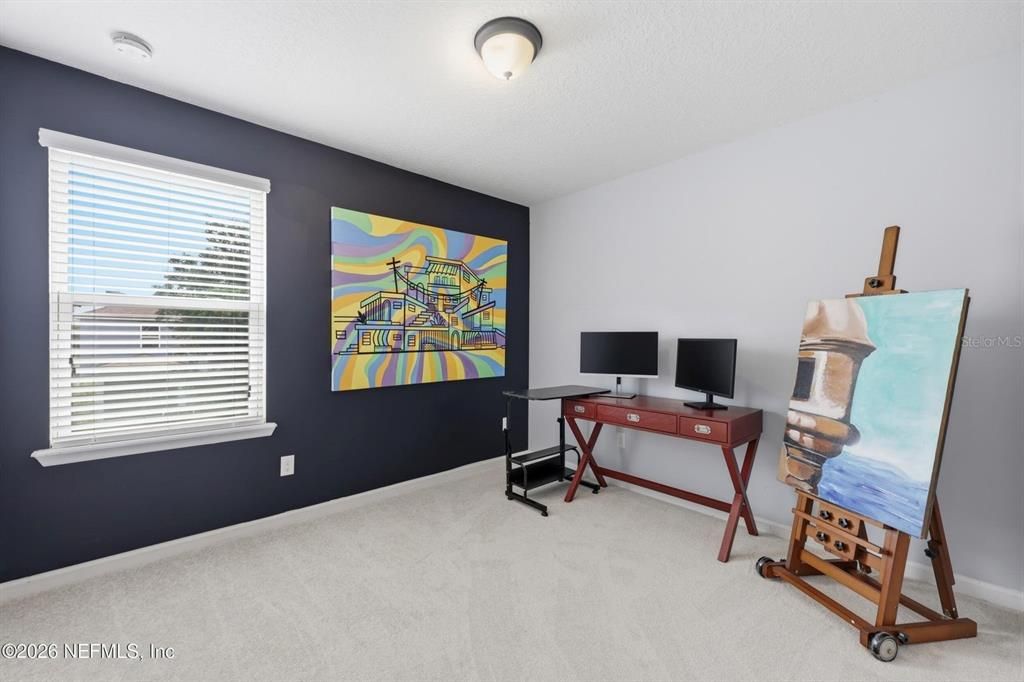 For Sale: $379,900 (3 beds, 2 baths, 1484 Square Feet)
