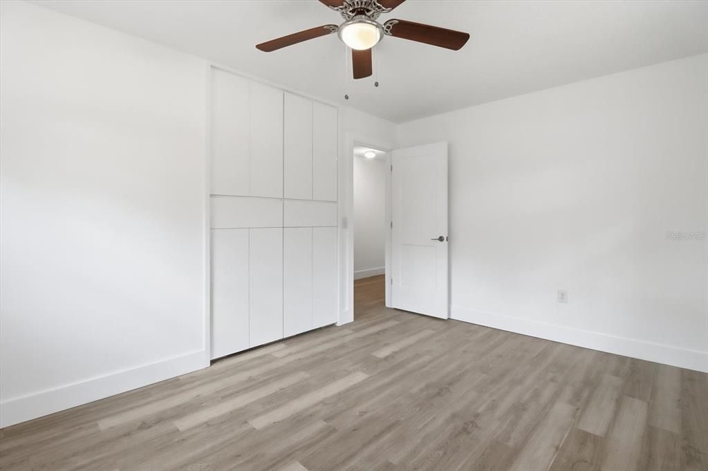 Activo con contrato: $310,000 (3 camas, 2 baños, 1468 Pies cuadrados)