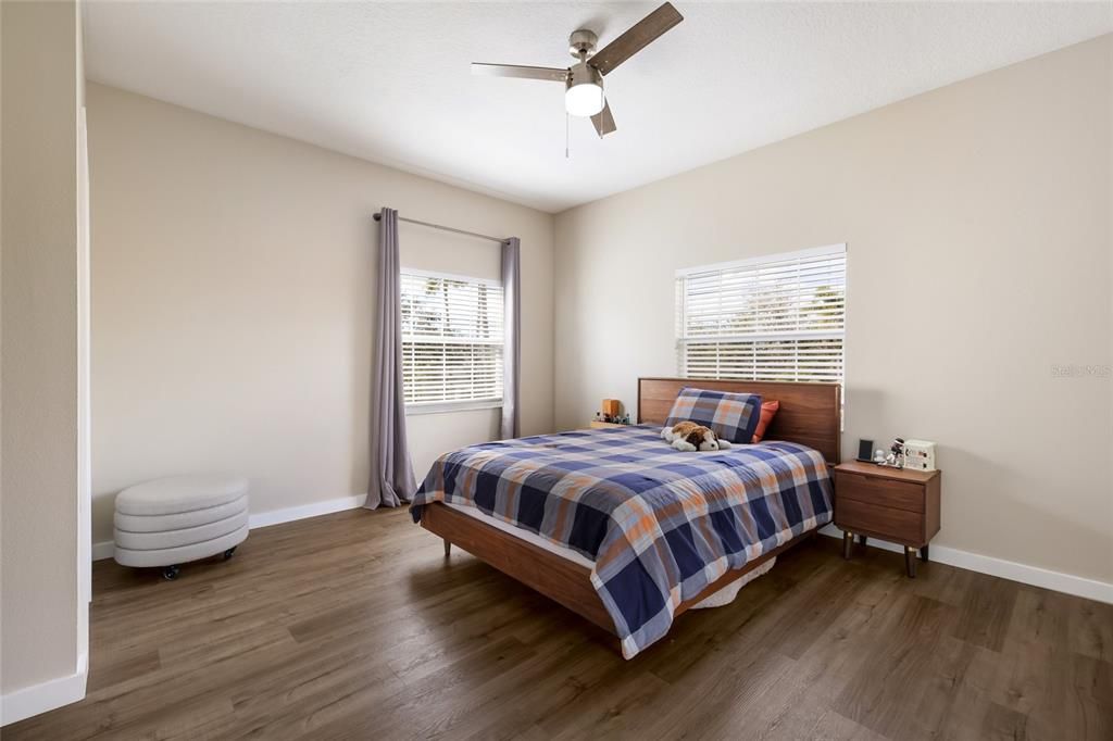 For Rent: $10,000 (5 beds, 4 baths, 4367 Square Feet)