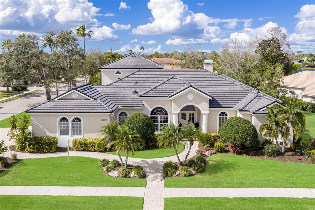 For Rent: $10,000 (5 beds, 4 baths, 4367 Square Feet)