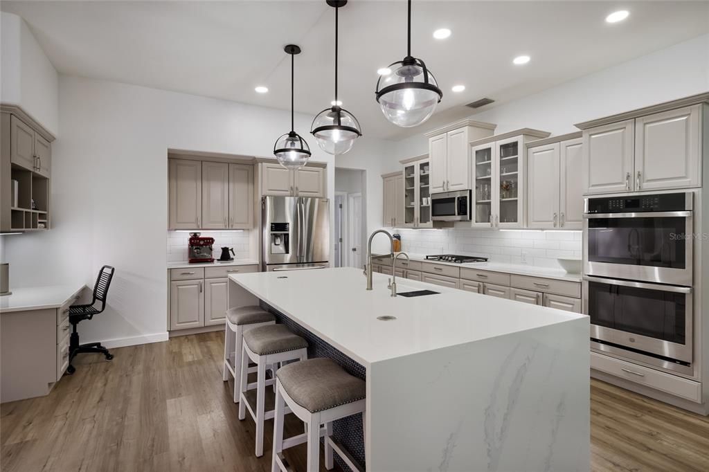 For Rent: $10,000 (5 beds, 4 baths, 4367 Square Feet)