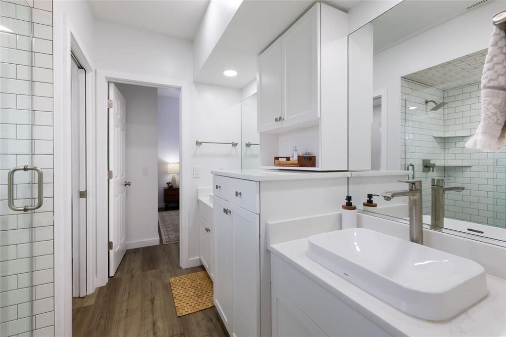 For Rent: $10,000 (5 beds, 4 baths, 4367 Square Feet)