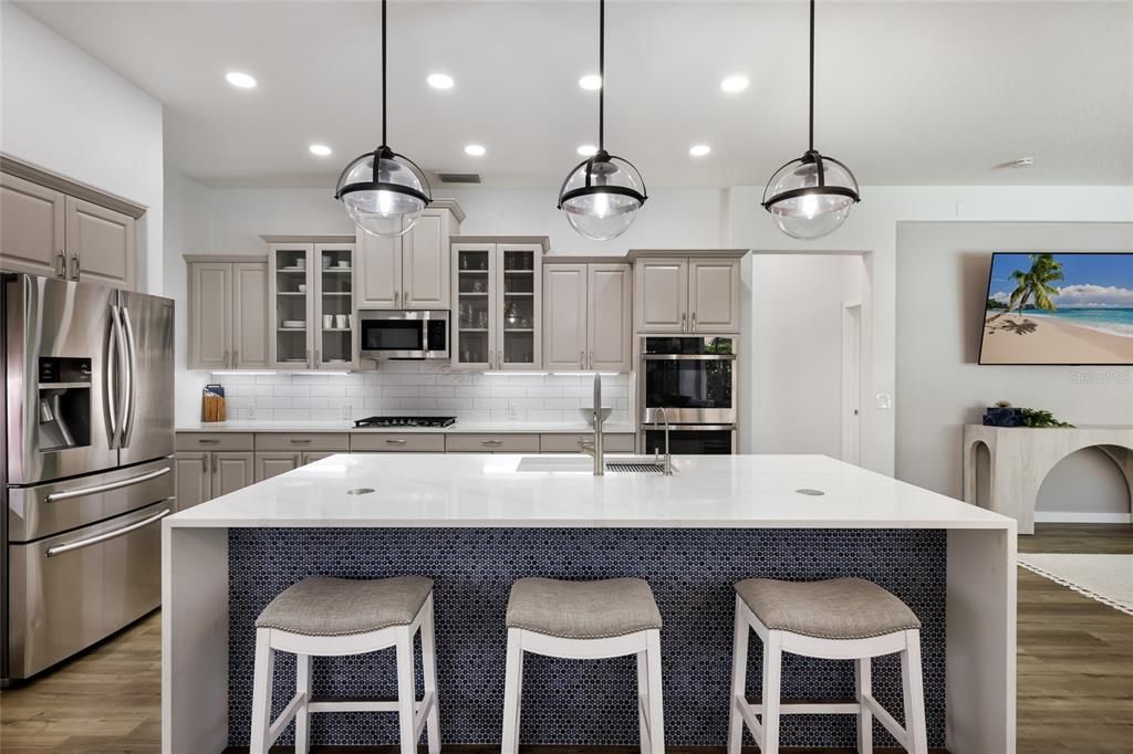 For Rent: $10,000 (5 beds, 4 baths, 4367 Square Feet)