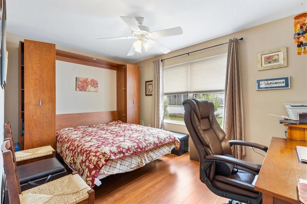 В аренду: $2,200 (2 спален, 2 ванн, 1240 Квадратных фут)