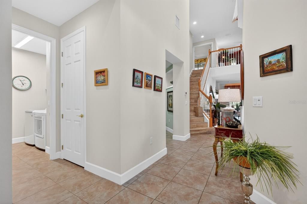 For Sale: $549,999 (2 beds, 2 baths, 2201 Square Feet)