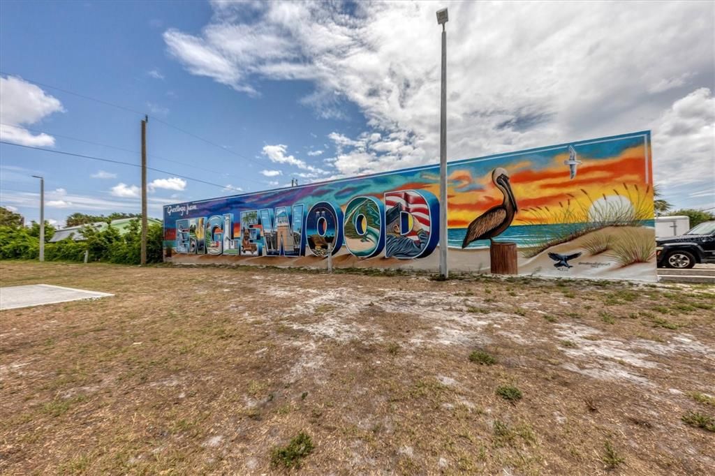 Active With Contract: $174,900 (2 beds, 1 baths, 768 Square Feet)