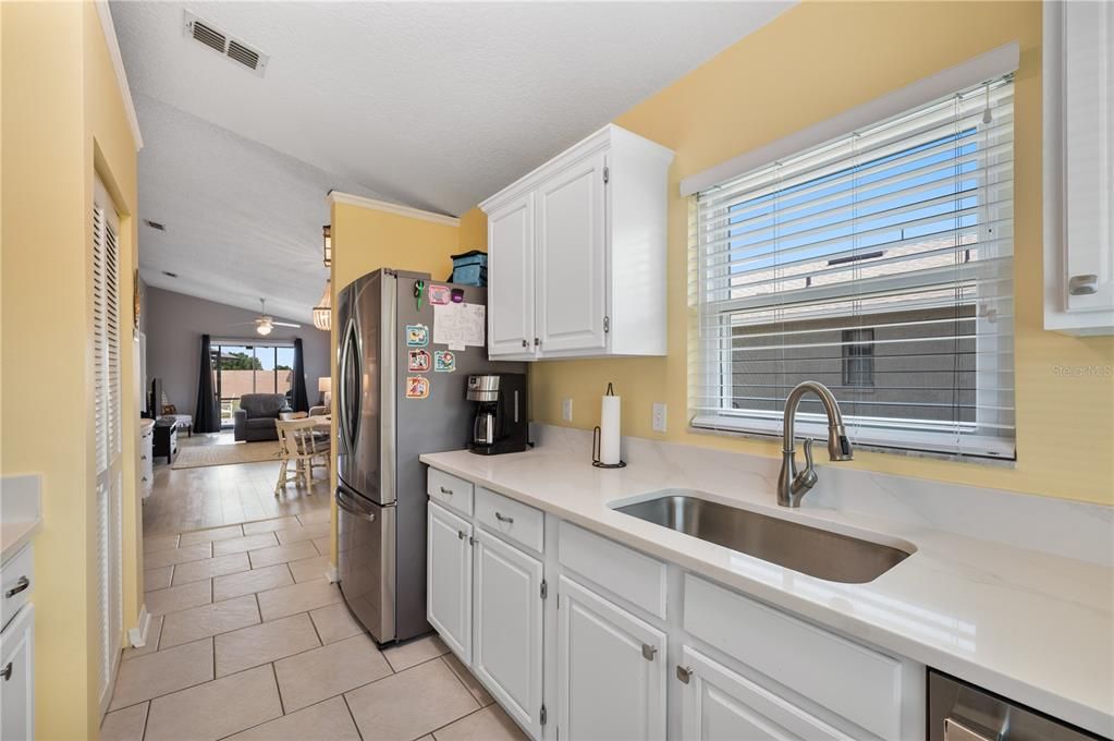 Activo con contrato: $249,000 (2 camas, 2 baños, 1028 Pies cuadrados)