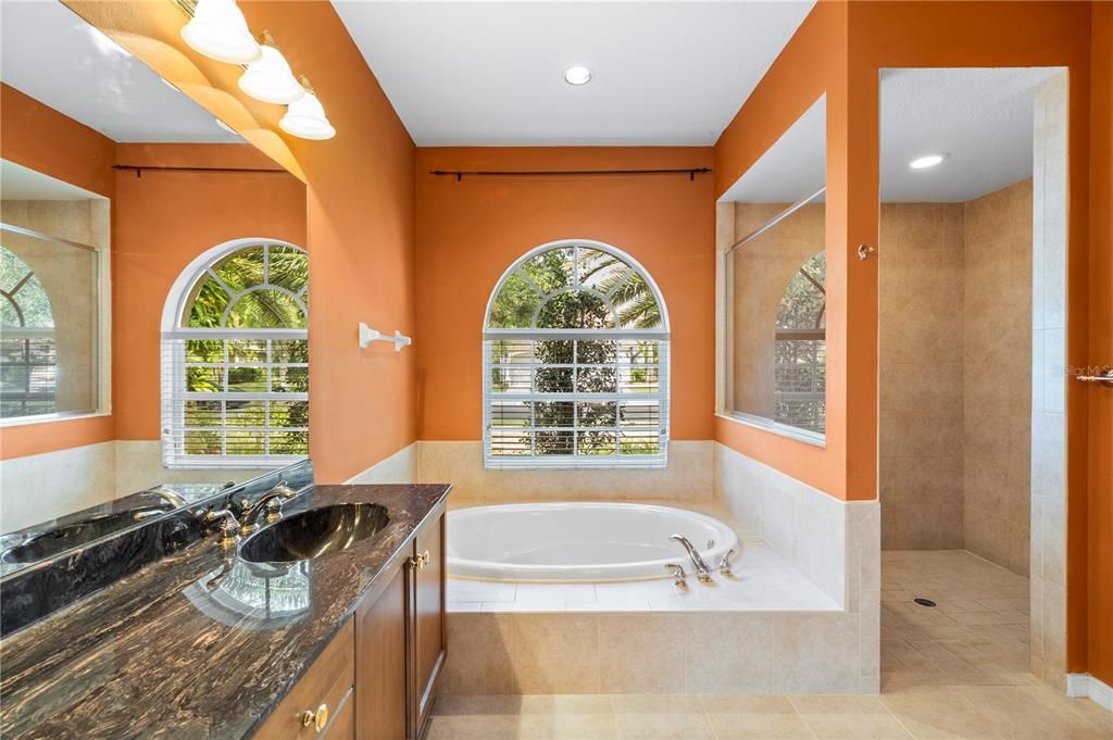 Active With Contract: $925,000 (5 beds, 3 baths, 3073 Square Feet)