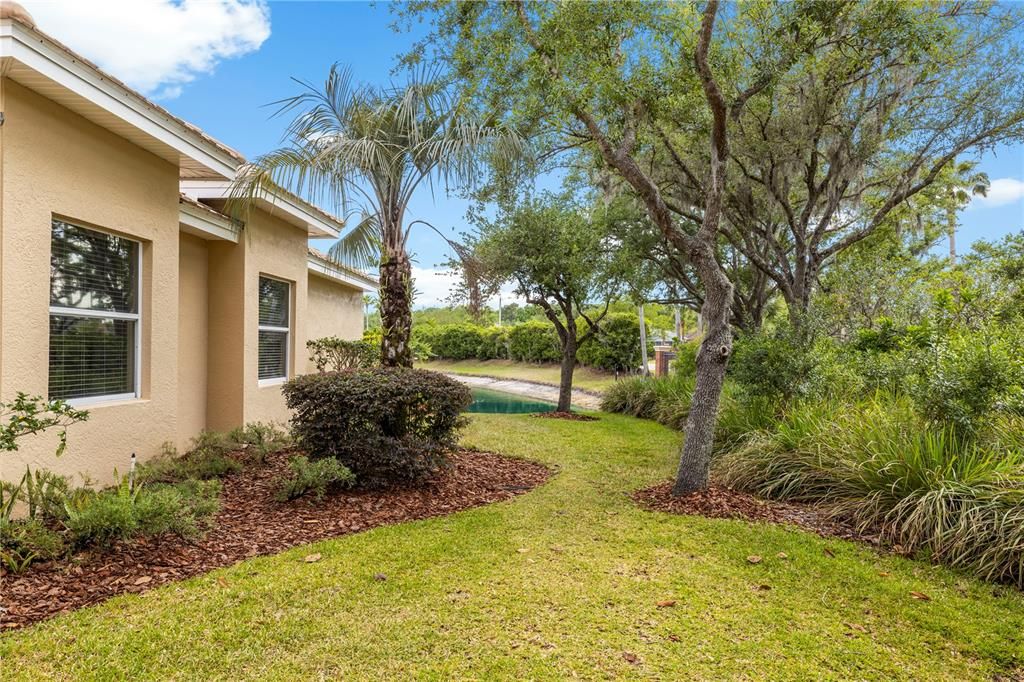 Active With Contract: $925,000 (5 beds, 3 baths, 3073 Square Feet)