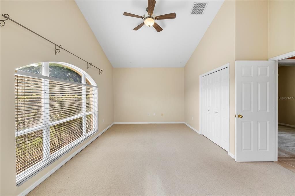 Active With Contract: $925,000 (5 beds, 3 baths, 3073 Square Feet)