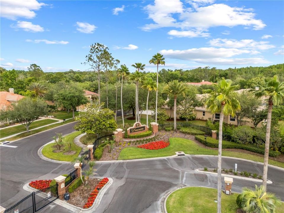 Active With Contract: $925,000 (5 beds, 3 baths, 3073 Square Feet)
