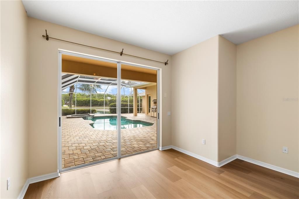 Active With Contract: $925,000 (5 beds, 3 baths, 3073 Square Feet)