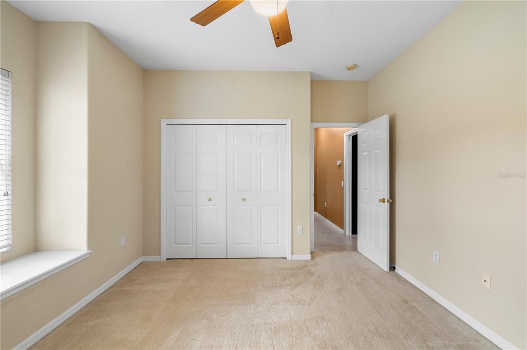 Active With Contract: $925,000 (5 beds, 3 baths, 3073 Square Feet)