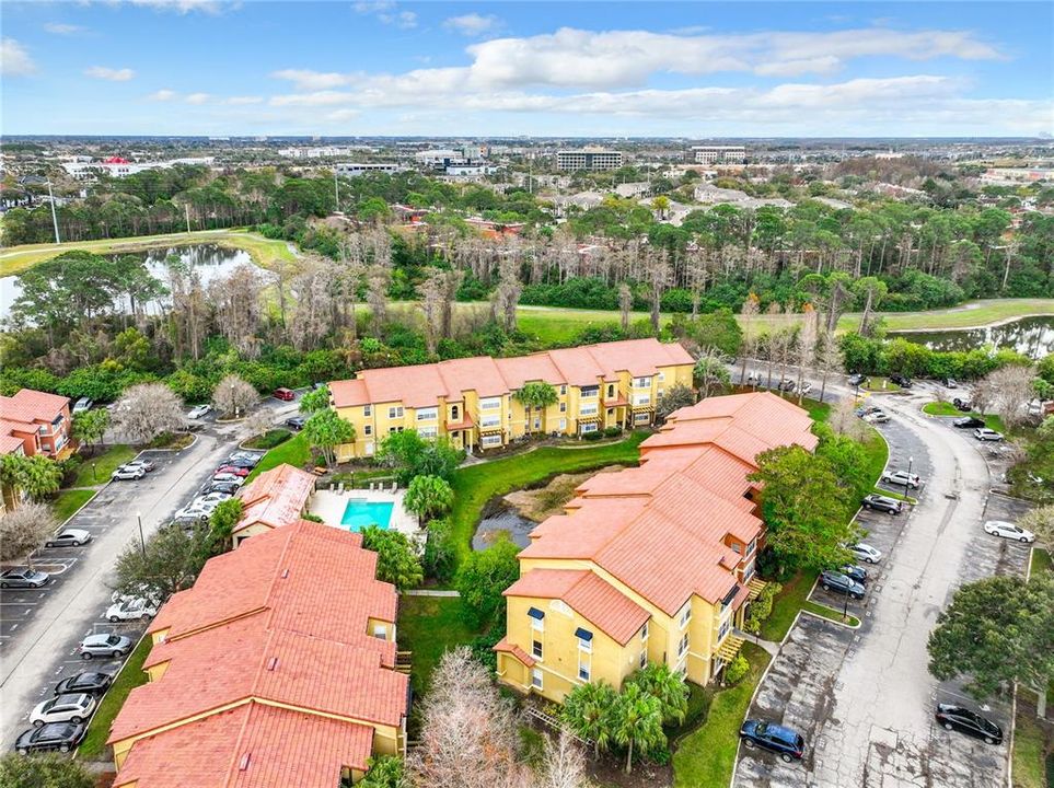 Active With Contract: $1,250 (1 beds, 1 baths, 711 Square Feet)