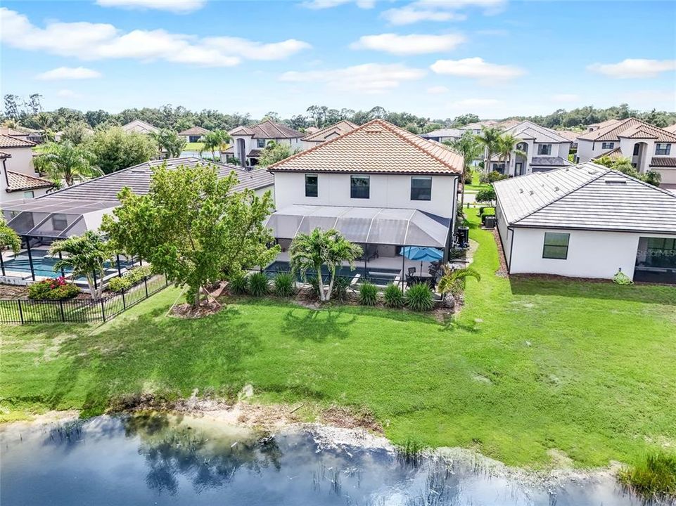 Activo con contrato: $659,900 (5 camas, 3 baños, 3257 Pies cuadrados)