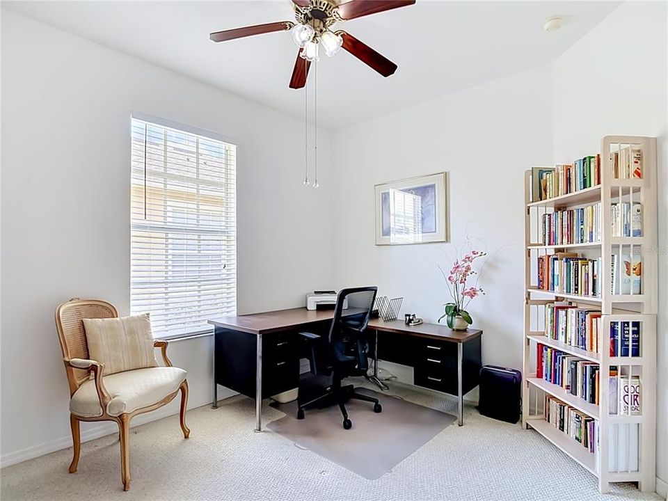 En Venta: $320,000 (3 camas, 2 baños, 1829 Pies cuadrados)