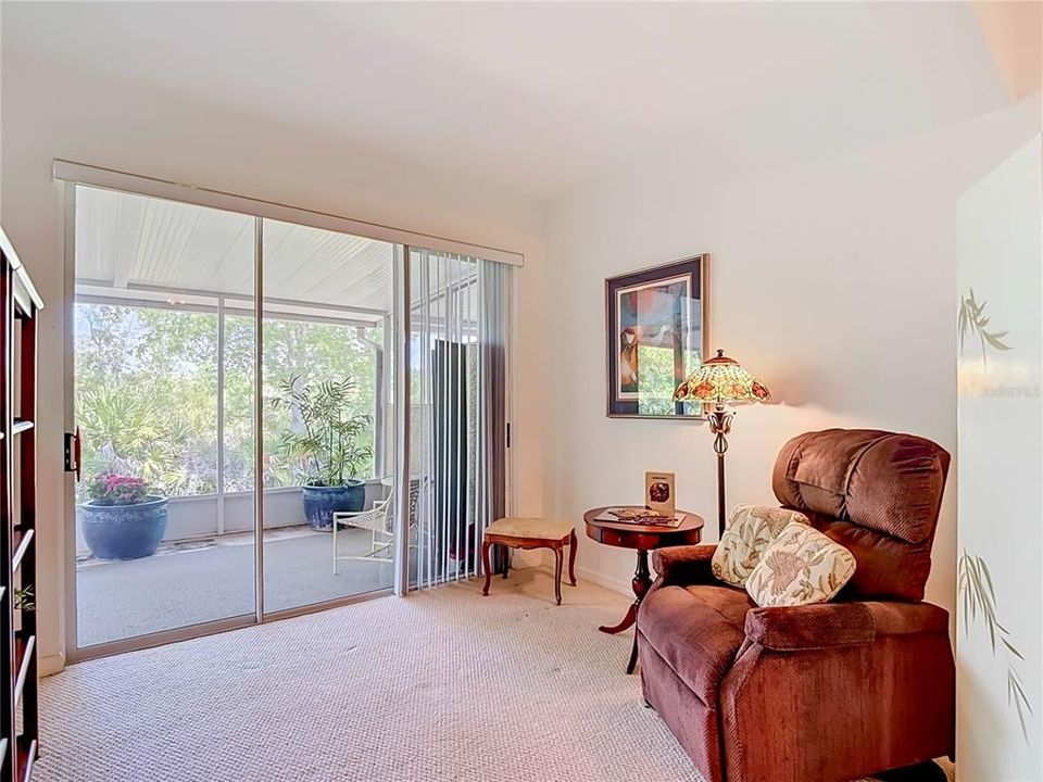 En Venta: $320,000 (3 camas, 2 baños, 1829 Pies cuadrados)