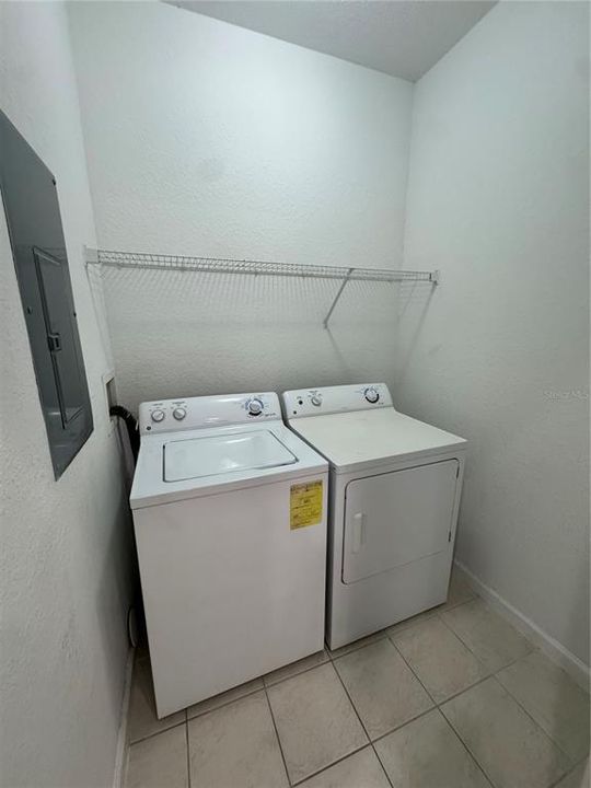 For Sale: $231,000 (3 beds, 2 baths, 1495 Square Feet)