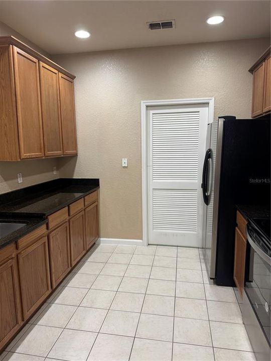 For Sale: $231,000 (3 beds, 2 baths, 1495 Square Feet)
