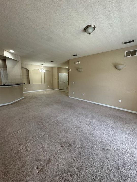 For Sale: $231,000 (3 beds, 2 baths, 1495 Square Feet)