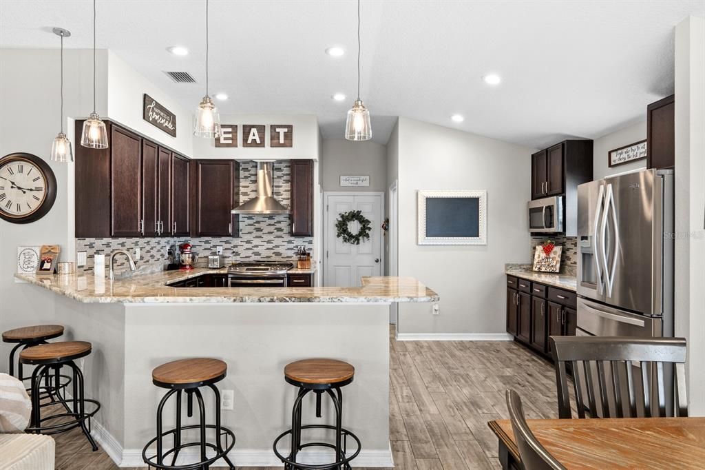 For Sale: $439,900 (3 beds, 2 baths, 1691 Square Feet)