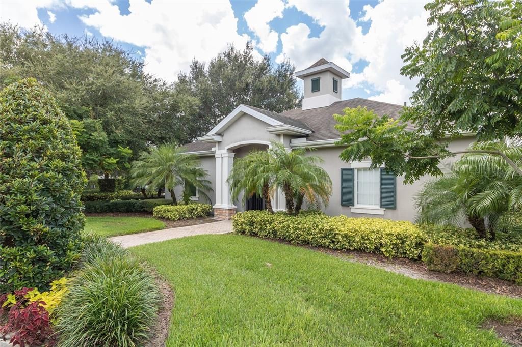 For Sale: $380,000 (3 beds, 2 baths, 1644 Square Feet)