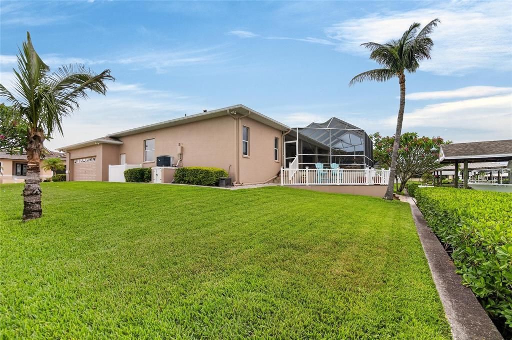 Activo con contrato: $859,990 (3 camas, 2 baños, 1976 Pies cuadrados)