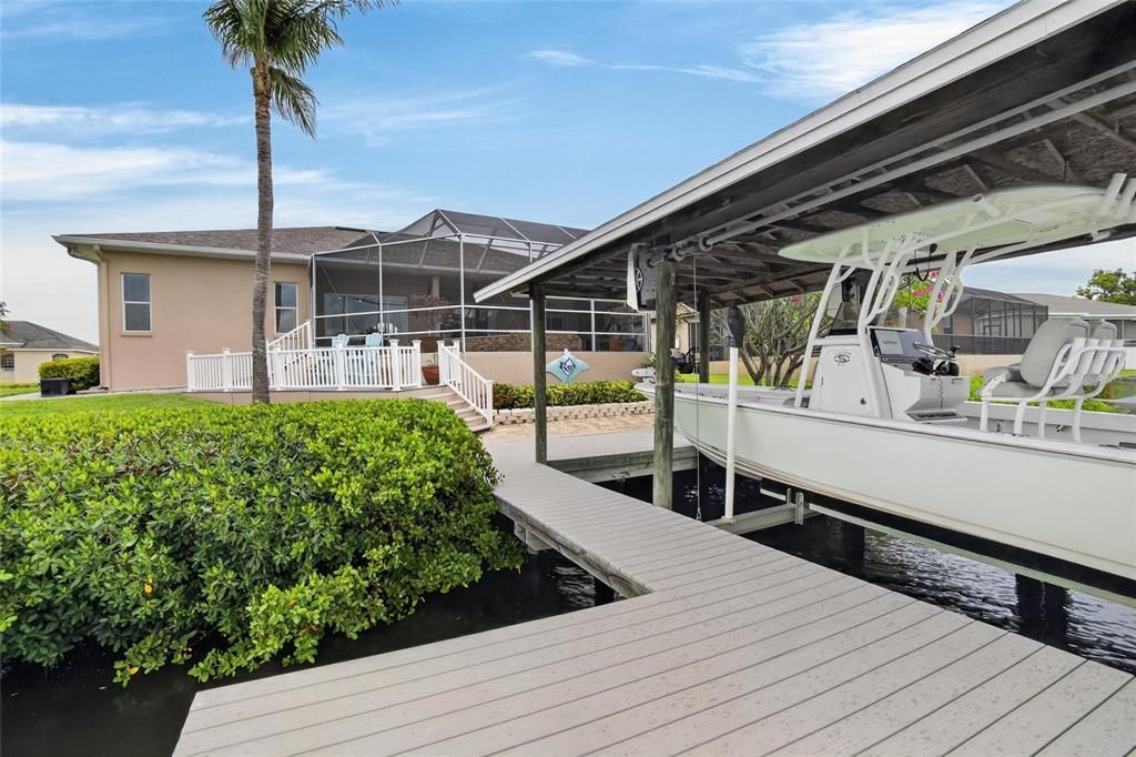 Activo con contrato: $859,990 (3 camas, 2 baños, 1976 Pies cuadrados)