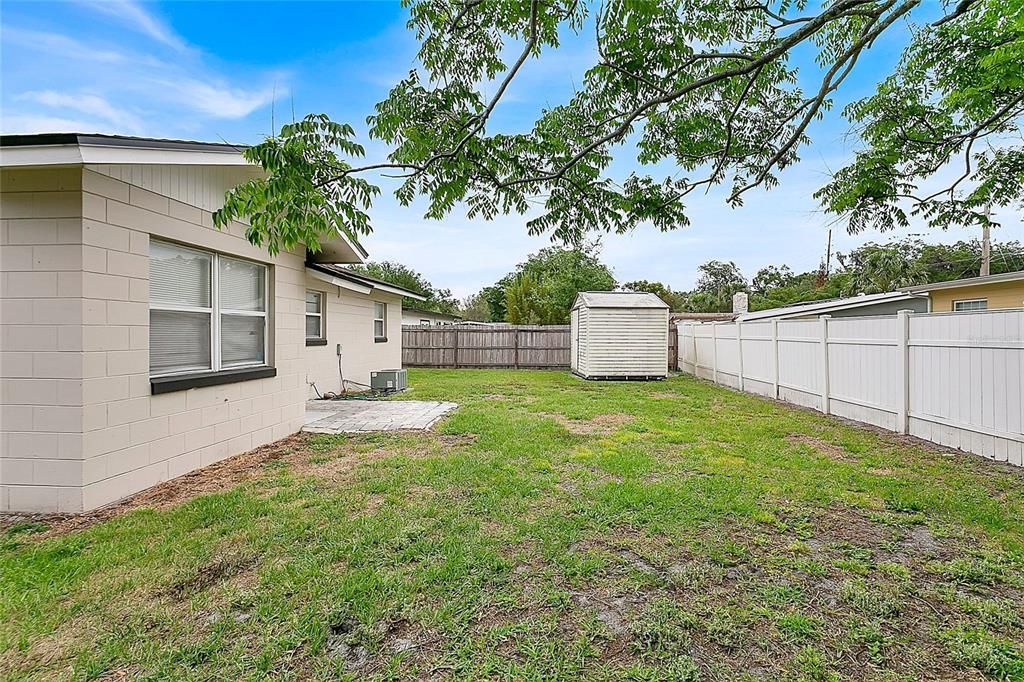 For Sale: $449,900 (3 beds, 1 baths, 1024 Square Feet)