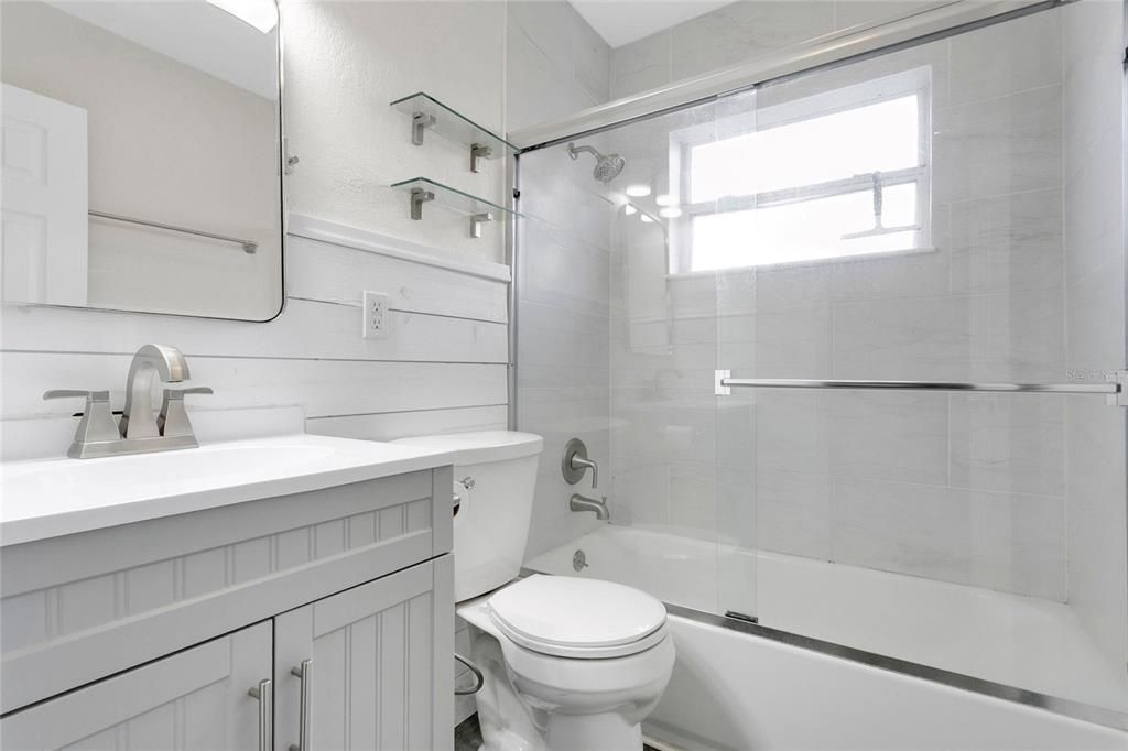 For Sale: $449,900 (3 beds, 1 baths, 1024 Square Feet)