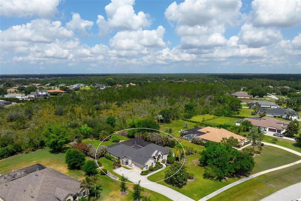 En Venta: $965,000 (4 camas, 2 baños, 3015 Pies cuadrados)